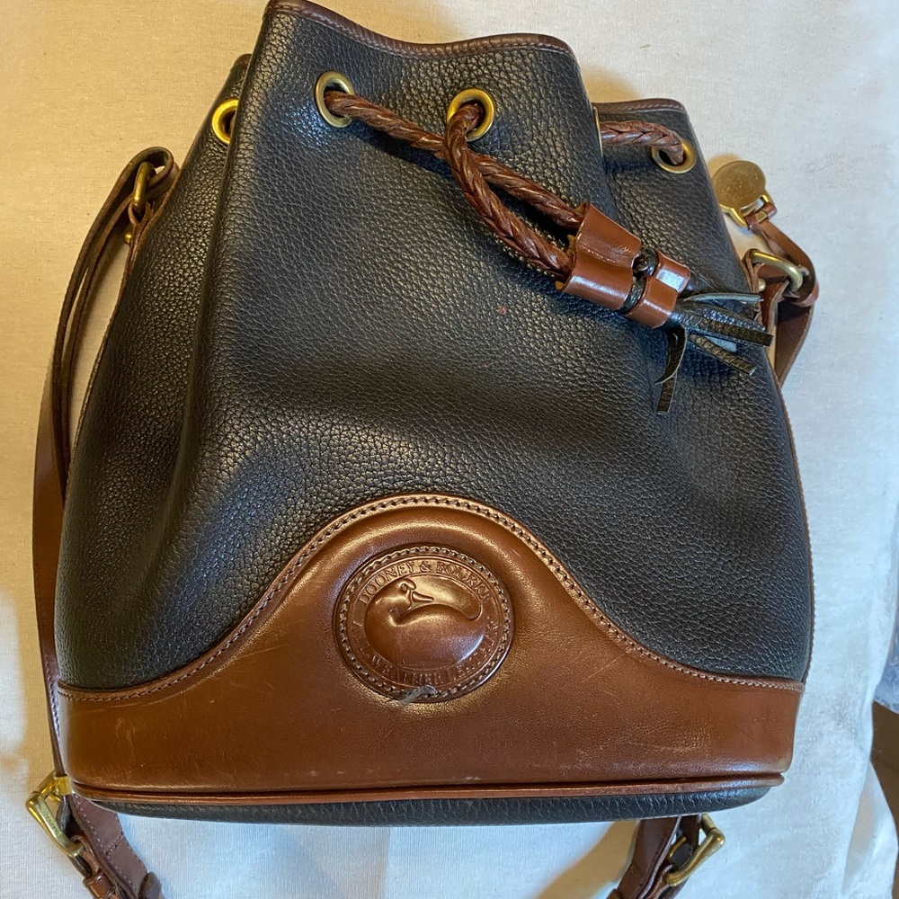 Authentic Vintage Dooney & Bourke bag